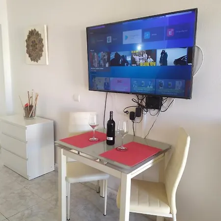 شقة Casa Maria Carihuela Park Palace *